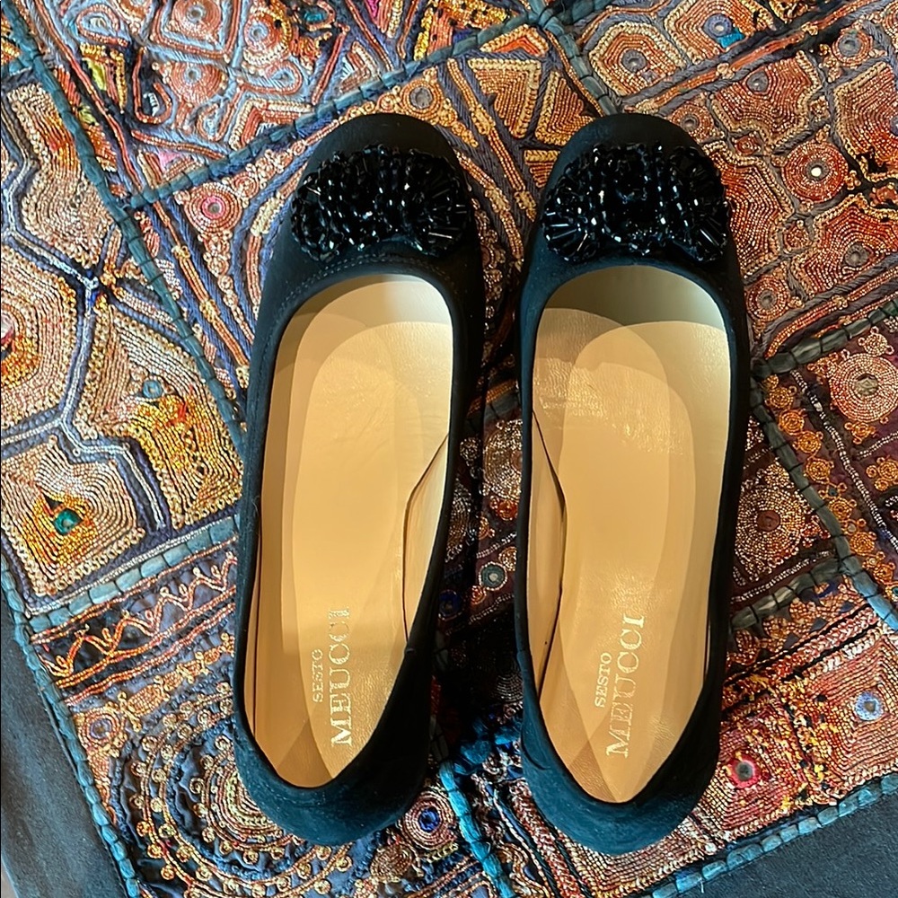 Sesto Meucci Black Flats with Elegant Design